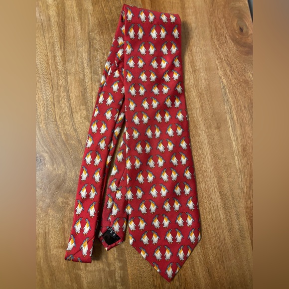 The gallery collection, penguin silk tie - Picture 1 of 4